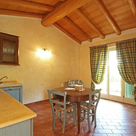 Cascina Le Preseglie Guest House Desenzano del Garda Exterior photo